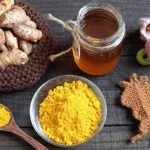 Ai không nên uống nghệ mật ong?