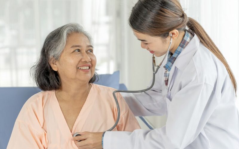 quà tặng sức khỏe cho bố mẹ 