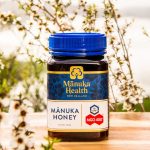 Cách dùng Mật ong Manuka hỗ trợ giảm đau họng nhanh chóng tại nhà